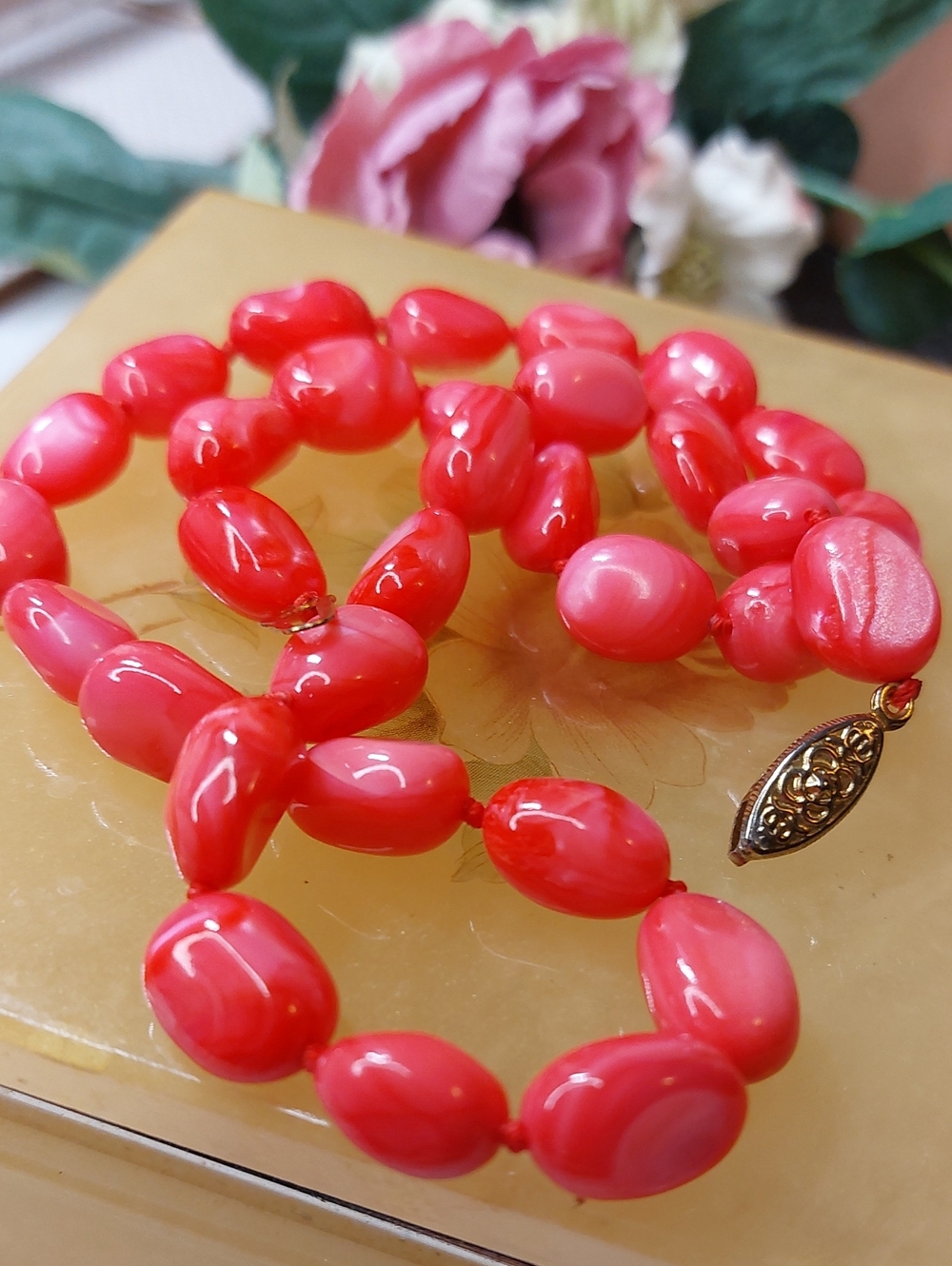 Vintage Mid-Century Pink Opal Opaline Art Glass Bead Necklace 18"